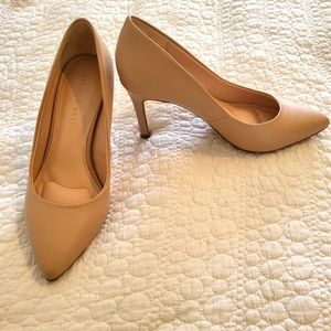 Nude heels 3in